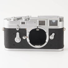 Load image into Gallery viewer, Leica M3 Double Stroke 35mm Rangefinder Film Camera