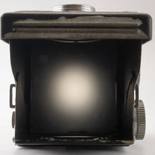 画像をギャラリービューアに読み込む, ヤシカ Yashica YashicaFlex 旧B型 / Tomioka Tri-Lausar 80mm F3.5