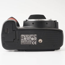 Load image into Gallery viewer, Nikon D60 DSLR / Nikon DX AF-S NIKKOR 55-200mm f/4-5.6 G ED VR