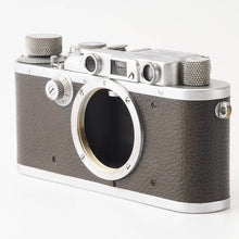 Load image into Gallery viewer, Leica IIIa Barnack 35mm Film Camera