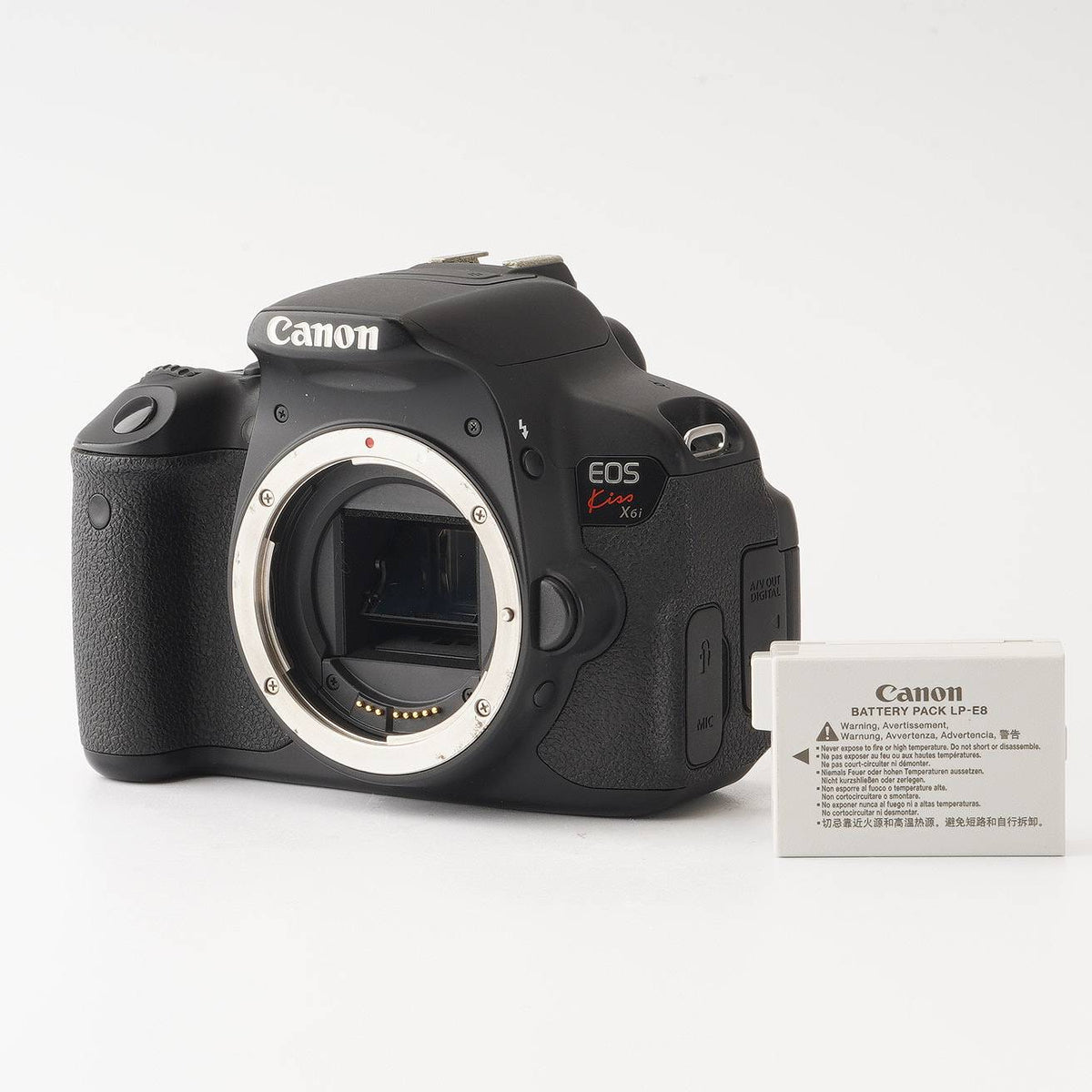 Canonのデジタル一眼レフカメラ EOS X6i（海外名：EOS 650D） Canon