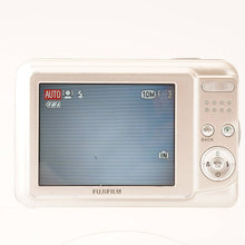 画像をギャラリービューアに読み込む, フジ Fujifilm A100 / FUJINON ZOOM 3X 6.3-18.9mm F3.1-5.6