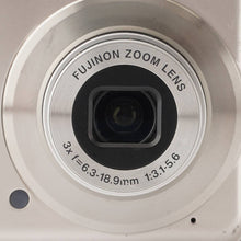 画像をギャラリービューアに読み込む, フジ Fujifilm A100 / FUJINON ZOOM 3X 6.3-18.9mm F3.1-5.6