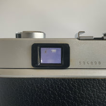 画像をギャラリービューアに読み込む, コニカ Konica C35 / HEXANON 38mm F2.8