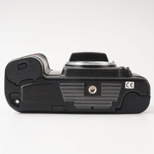 Load image into Gallery viewer, Nikon F-601 / AF NIKKOR 35-70mm f/3.3-4.5