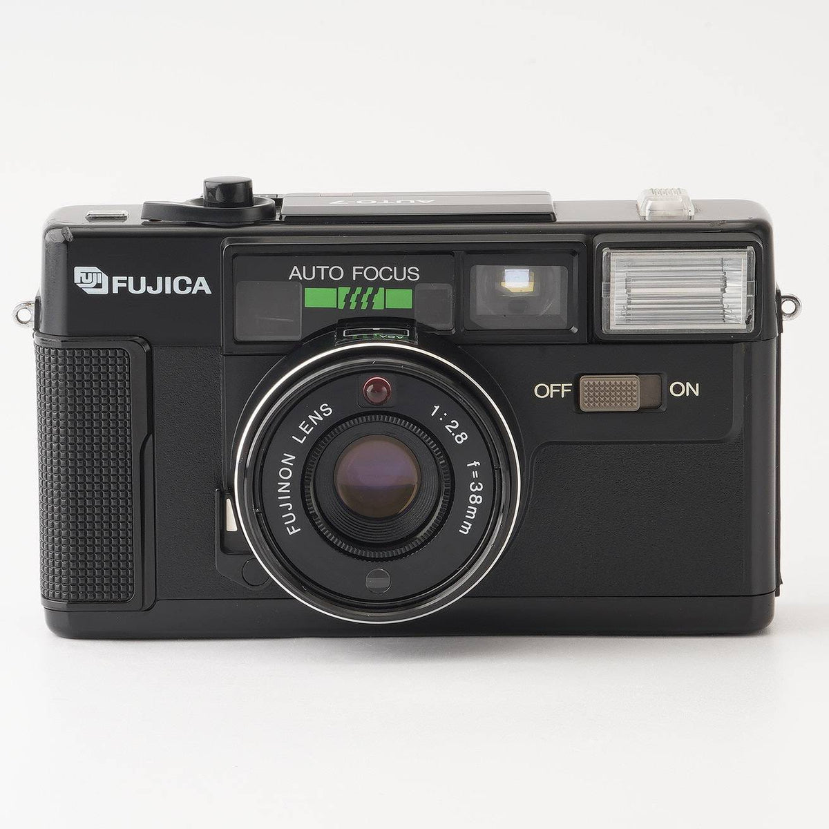 フジ Fujica Auto-7 35 mm コンパクトフィルムカメラ / 38mm F2