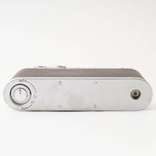 Load image into Gallery viewer, Leica III Barnack 35mm Film Camera