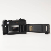 画像をギャラリービューアに読み込む, ヤシカ Yashica Electro 35 GT / YASHINON-DX 45mm F1.7 / TELEPHOTO F4 / WIDE ANGLE F4 TELE-WIDE FINDER