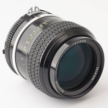 Load image into Gallery viewer, Nikon Ai NIKKOR 105mm f/2.5