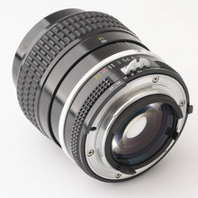 Load image into Gallery viewer, Nikon Ai NIKKOR 105mm f/2.5