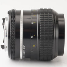 Load image into Gallery viewer, Nikon Ai NIKKOR 105mm f/2.5