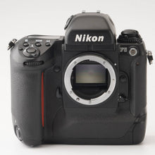 Load image into Gallery viewer, Nikon F5 35mm SLR Film Camera
