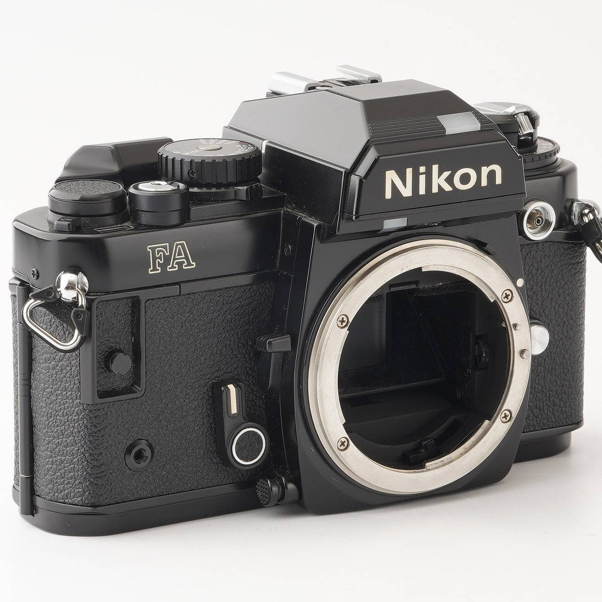 Nikon FA 一眼レフカメラ 35-135mmレンズ付き Nikon FA 一眼レフカメラ 35-135mmレンズ付き Yahoo