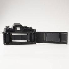 Load image into Gallery viewer, Nikon F3 Eye Level 35mm Film SLR Camera
