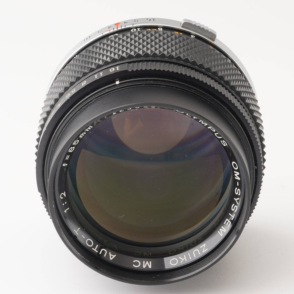 Olympus OM-SYSTEM F.ZUIKO AUTO-T 85mm f/2 OM mount – Natural