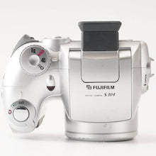 画像をギャラリービューアに読み込む, フジ Fujifilm FINEPIX S304 コンパクトデジタルカメラ / FUJINON ZOOM LENS 6-36mm F2.8-3.0