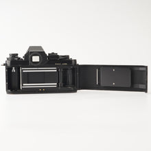 Load image into Gallery viewer, Nikon F3 Eye Level 35mm Film Single lens reflex Camera