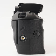 Load image into Gallery viewer, Canon EOS 5 / Canon Zoom Lens EF 35-70mm f/3.5-4.5 A