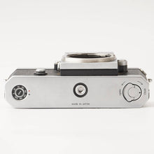 Load image into Gallery viewer, Nikon F Eye Level 35mm SLR Film Camera