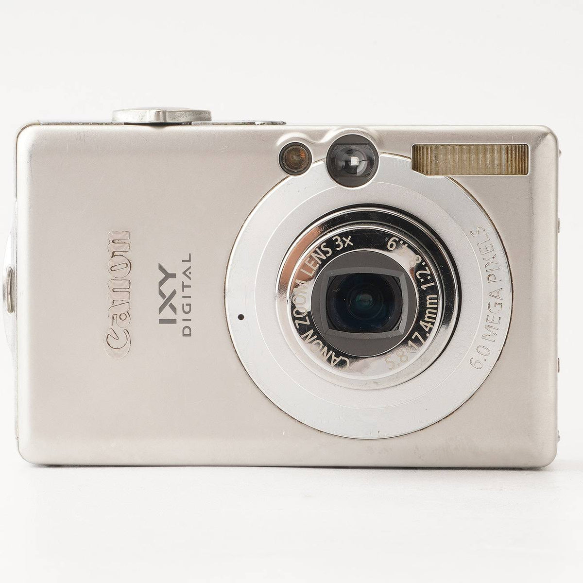 Canon IXY DIGITAL 70 AiAF / Canon Zoom Lens 3x 5.8-17.4mm f/2.8