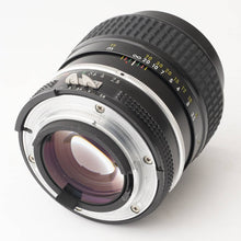Load image into Gallery viewer, Nikon Ai NIKKOR 105mm f/2.5