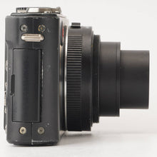 Load image into Gallery viewer, Leica D-LUX4 Digital Camera / DC Vario-Summicron 5.1-12.8mm f/2.0-2.8