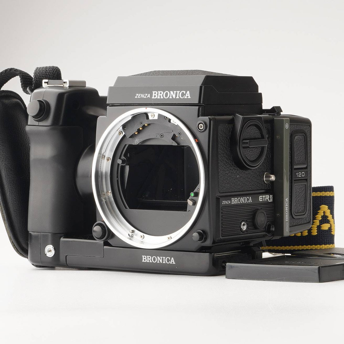 ブロニカ Zenza Bronica ETR Si 6x4.5 モータードライブ ウエストレベルファインダー 中判フィルムカメラ – Natural  Camera / ナチュラルカメラ