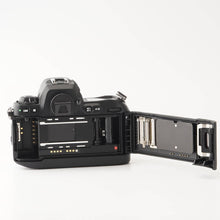 Load image into Gallery viewer, Nikon F100
