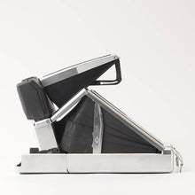 Load image into Gallery viewer, Polaroid SX-70 SONAR AutoFocus