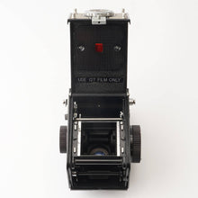 画像をギャラリービューアに読み込む, ヤシカ Yachica 44 LM
