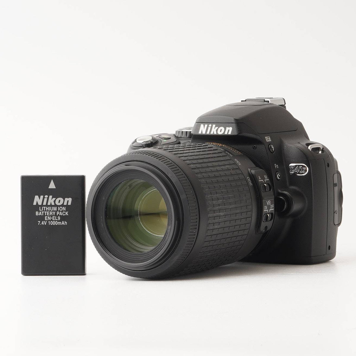 ニコン Nikon D40X / AF-S DX NIKKOR 55-200mm F4-5.6 G ED VR
