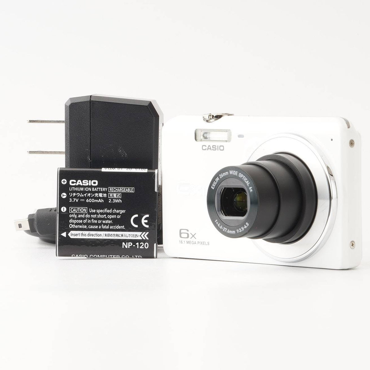 Casio EXILIM EX-Z880 ホワイト / 26mm Wide Optical 6x 4.6