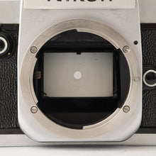 Load image into Gallery viewer, Nikon F2 Eye Level 35mm SLR Camera