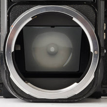 Load image into Gallery viewer, Pentax 67 Body