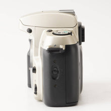 Load image into Gallery viewer, Nikon F60 / AF NIKKOR 28-80mm f/3.5-5.6 D / AF NIKKOR 70-300mm f/4-5.6 D