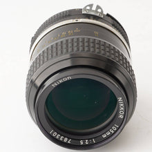 Load image into Gallery viewer, Nikon Ai NIKKOR 105mm f/2.5
