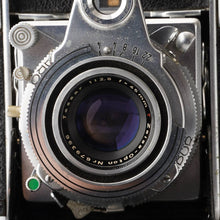 画像をギャラリービューアに読み込む, Zeiss Ikon CONTESSA / Tessar 45mm F2.8