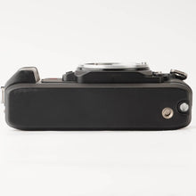 Load image into Gallery viewer, Nikon F 501 / AF NIKKOR 35-70mm f/3.3-4.5