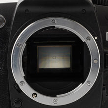 画像をギャラリービューアに読み込む, ニコン Nikon D70 / DX AF-S NIKKOR 18-70mm F3.5-4.5 ED