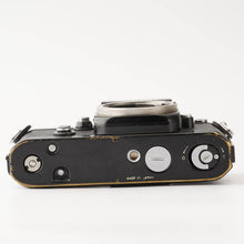 Load image into Gallery viewer, Nikon F2 Eye Level Black