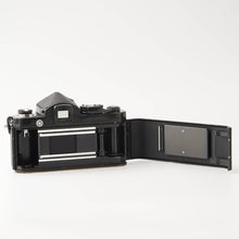 Load image into Gallery viewer, Nikon F2 Eye Level Black