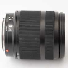 Load image into Gallery viewer, Sony DT 18-200mm f/3.5-6.3