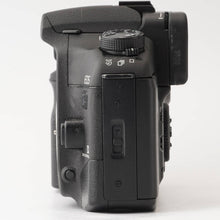 Load image into Gallery viewer, Canon EOS 7S body only