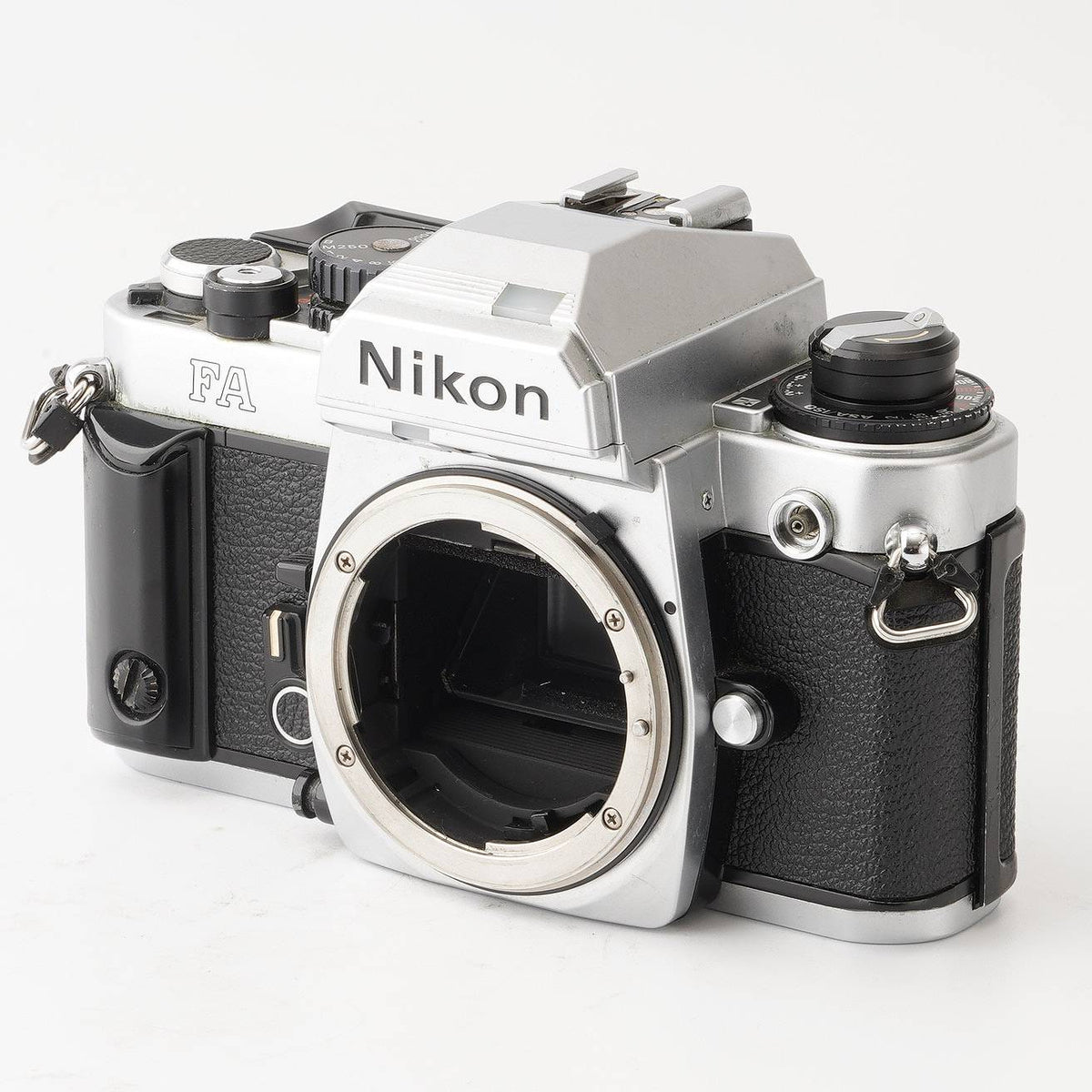 ニコン Nikon FA 一眼レフ フィルムカメラ – Natural Camera