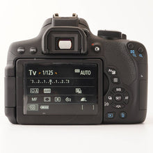 画像をギャラリービューアに読み込む, キヤノン Canon EOS Kiss X8i / EF-S 18-55mm F3.5-5.6 IS STM