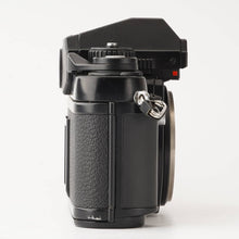 画像をギャラリービューアに読み込む, ニコン Nikon F3 アイレベル 35mm フィルム一眼レフカメラ