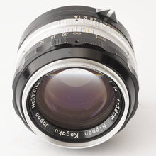 Load image into Gallery viewer, Nikon NIKKOR S Auto 5.8cm f/1.4 non-Ai F Mount