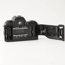 画像をギャラリービューアに読み込む, ニコン Nikon F80 / AF NIKKOR 35-105mm F3.5-4.5