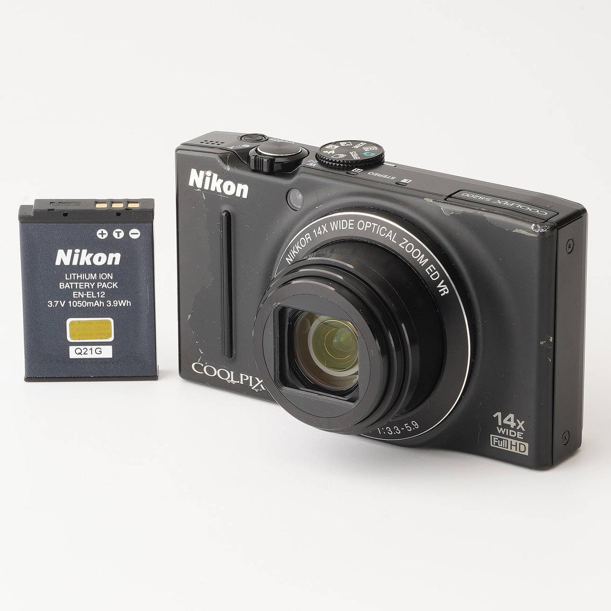 ニコン Nikon COOLPIX S8200 / NIKKOR 4.5-63mm F3.5-5.9 14X WIDE