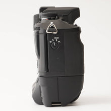 画像をギャラリービューアに読み込む, ミノルタ Minolta α-7 alpha-7/ Konica Minolta AF DT ZOOM 18-70mm F3.5-5.6 D / VC-7 縦位置グリップ